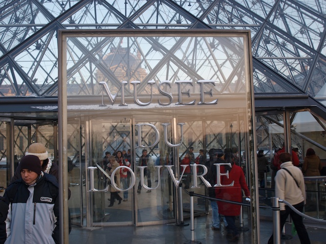 Das Karussell des Louvre