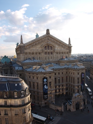 Opera Garnier von Lafayette aus