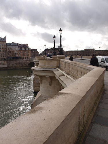Pont Neuf - Die älteste Brücke in Paris